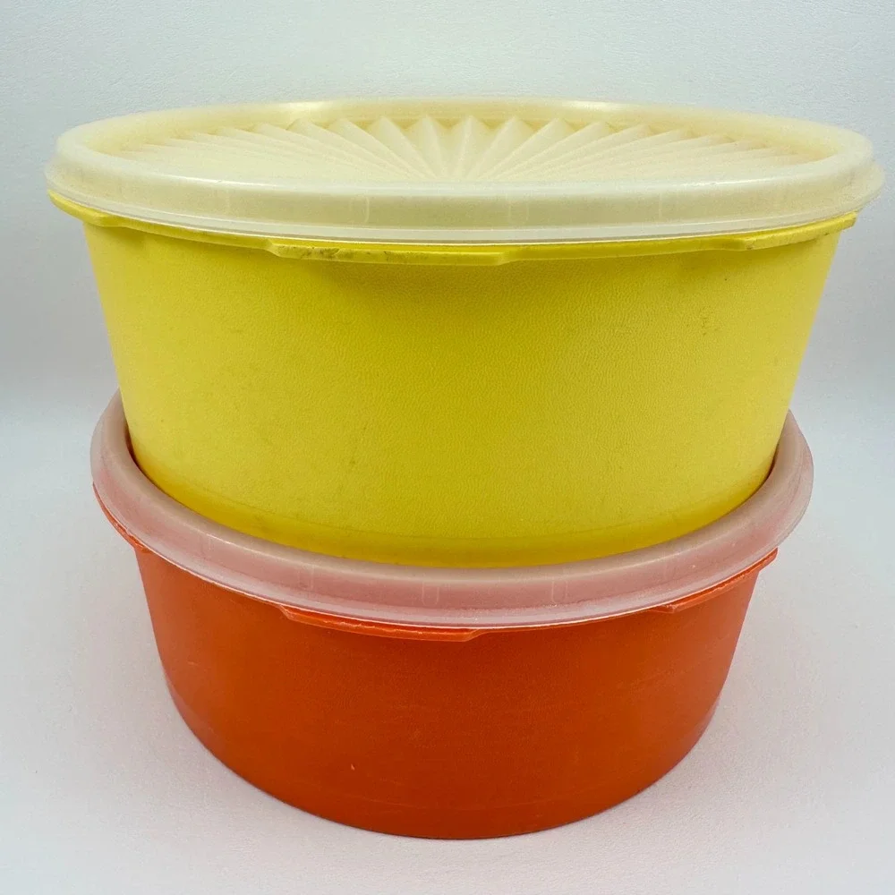 Tupperware Servalier Storage Containers Orange Yellow Set of 2 w/Clear Lids 1204